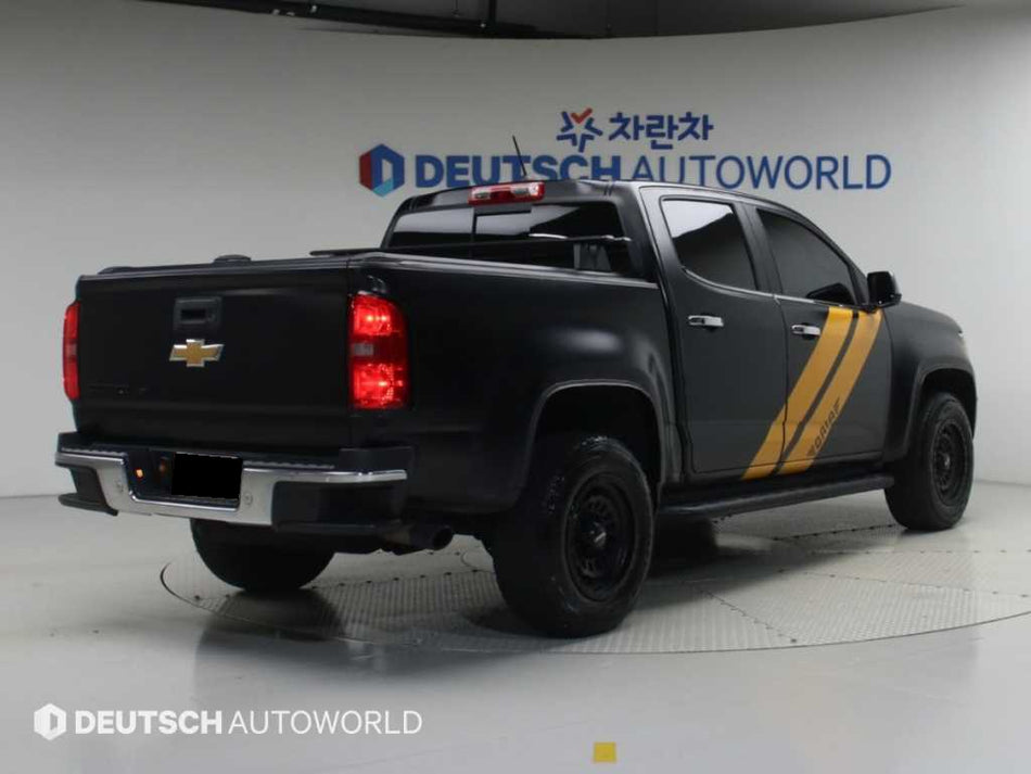 CHEVROLET Colorado — photo 02