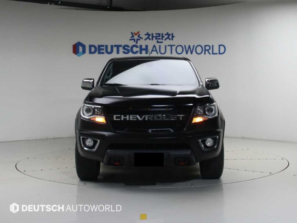 CHEVROLET Colorado — photo 03
