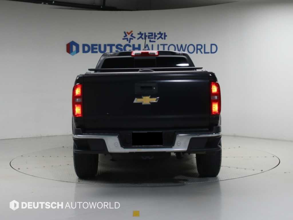 CHEVROLET Colorado — photo 04