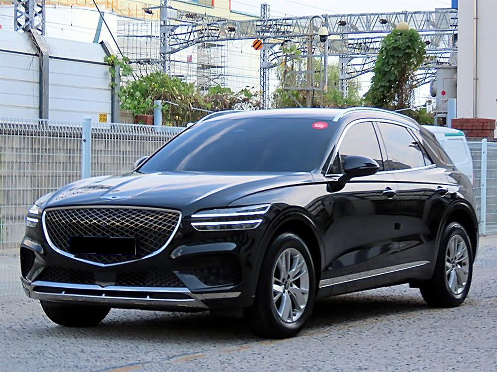 Genesis GV70 — photo 02