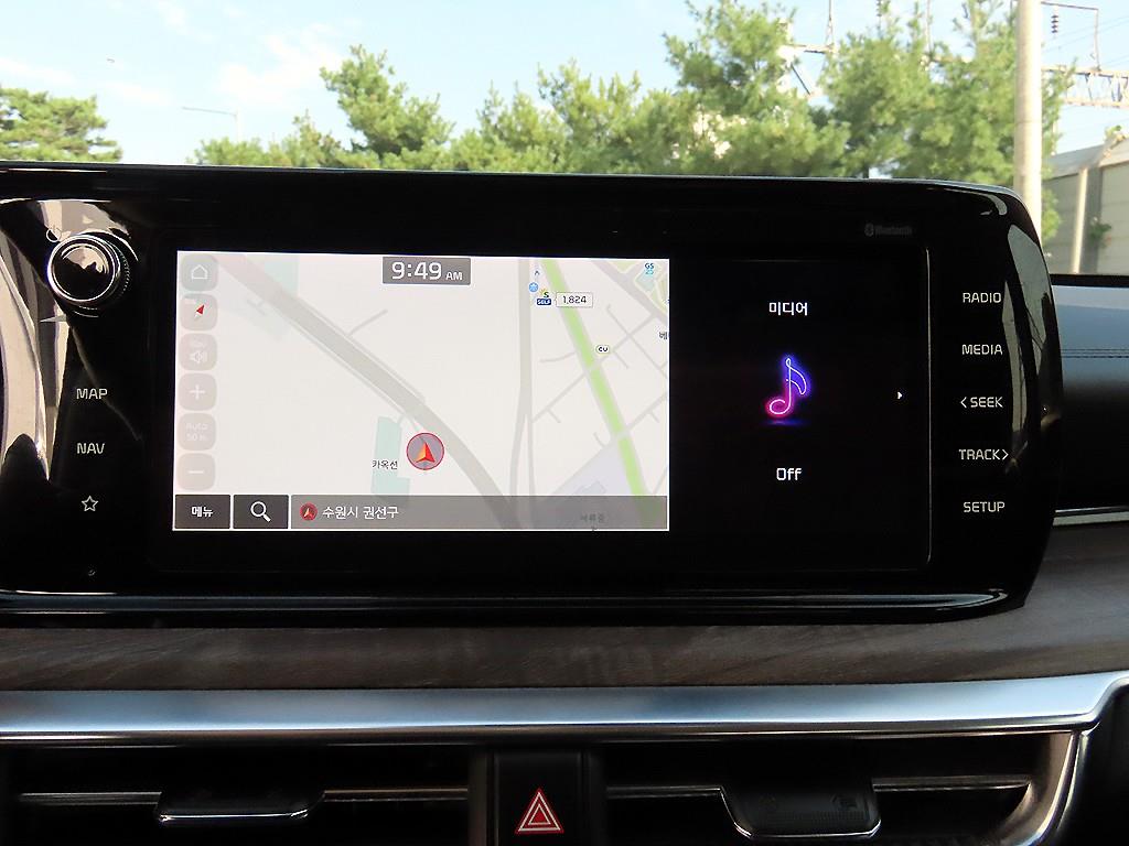 Kia K5 — photo 14
