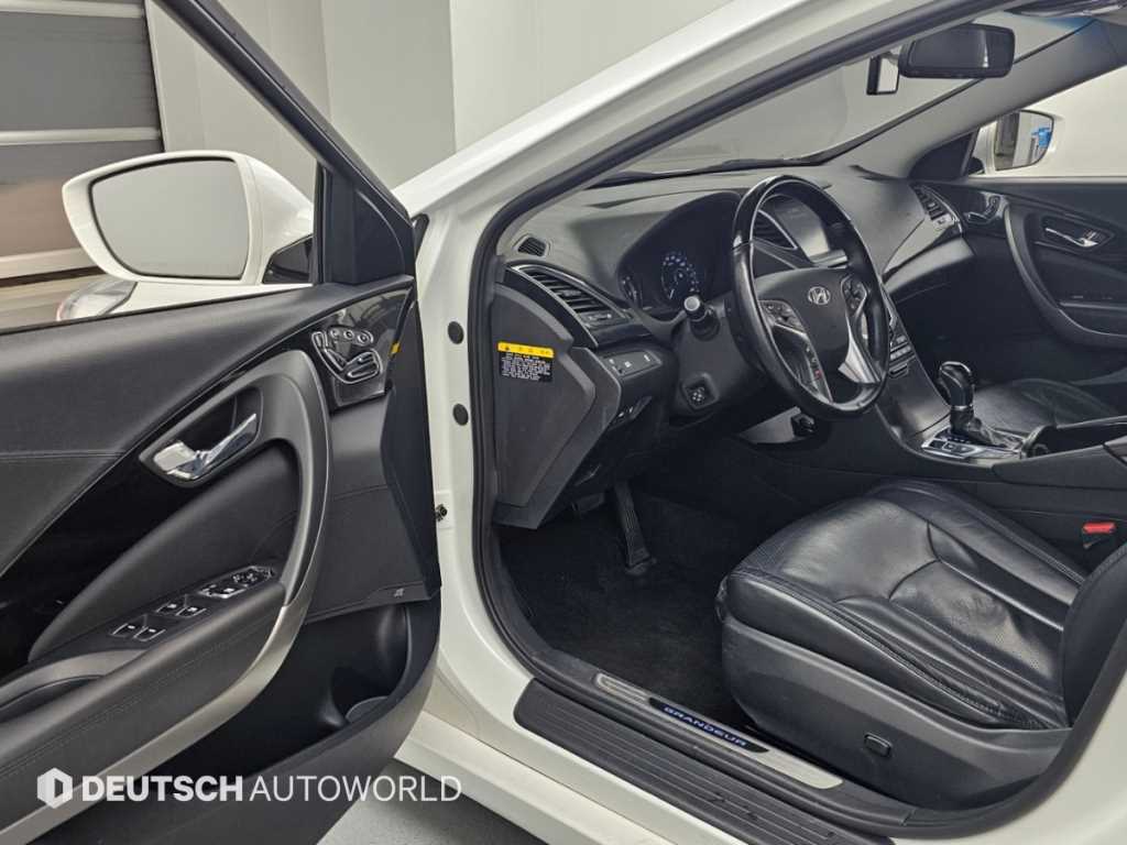 Hyundai Grandeur — photo 10