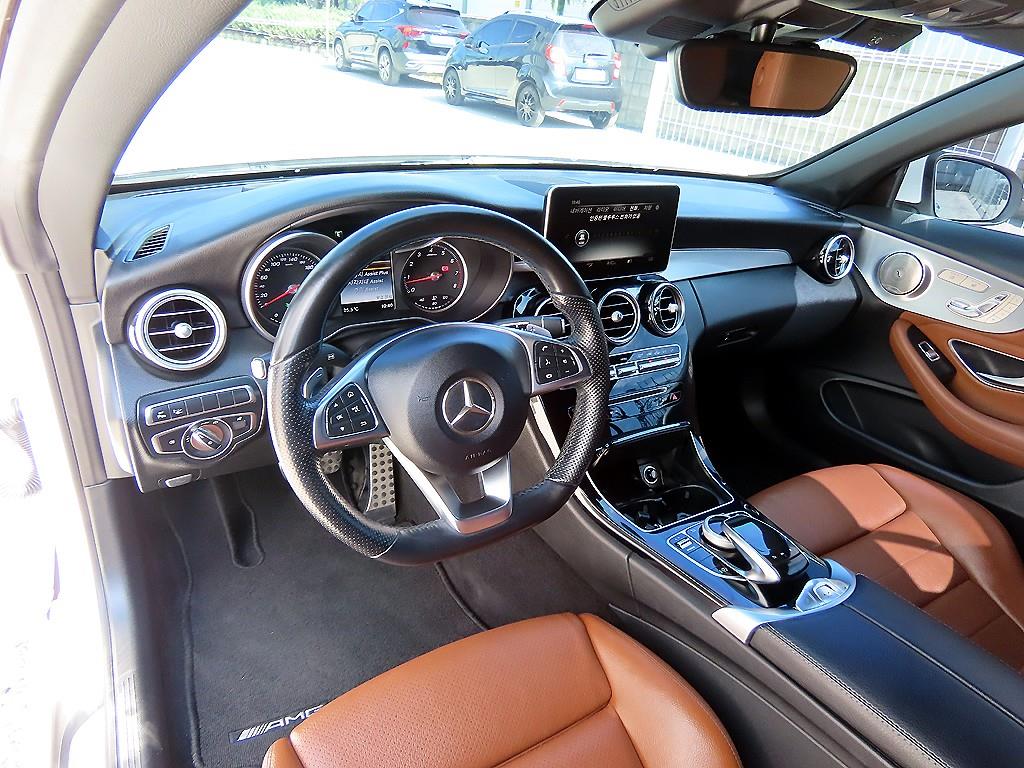 Mercedes-Benz C-Class — photo 07