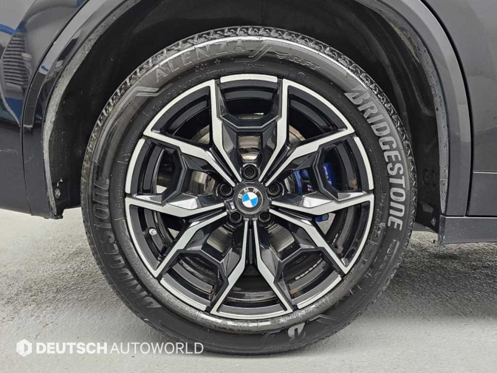 BMW X3 — photo 05