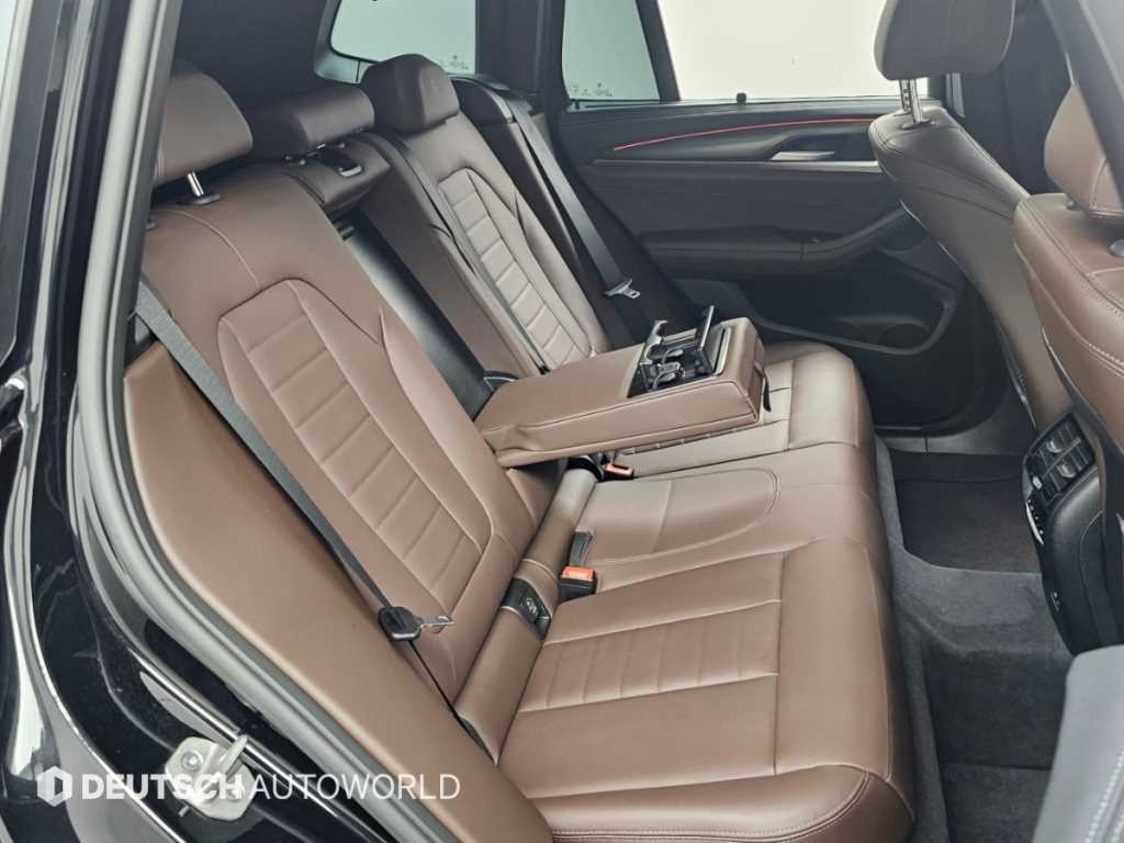 BMW X3 — photo 12