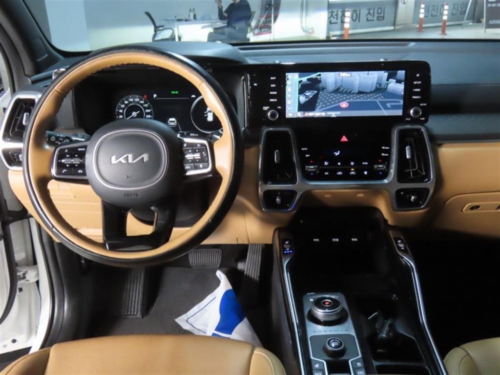 Kia Sorento — photo 16