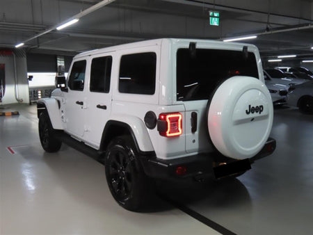 Jeep Wrangler — photo 04