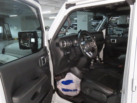 Jeep Wrangler — photo 13