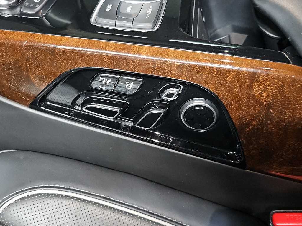 Genesis EQ900 — photo 15