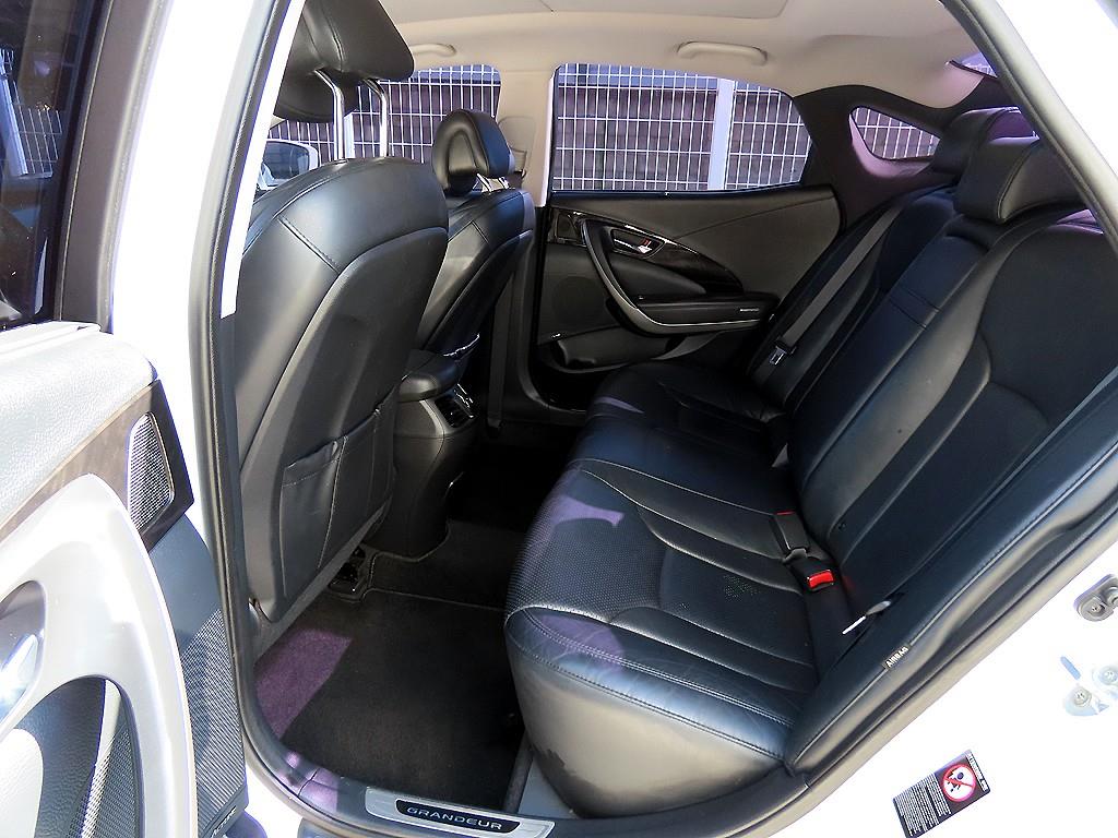 Hyundai Grandeur — photo 06