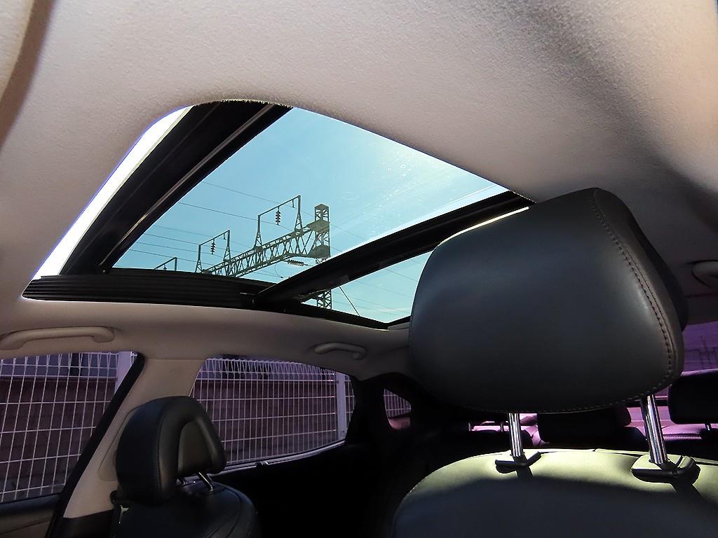 Hyundai Grandeur — photo 18