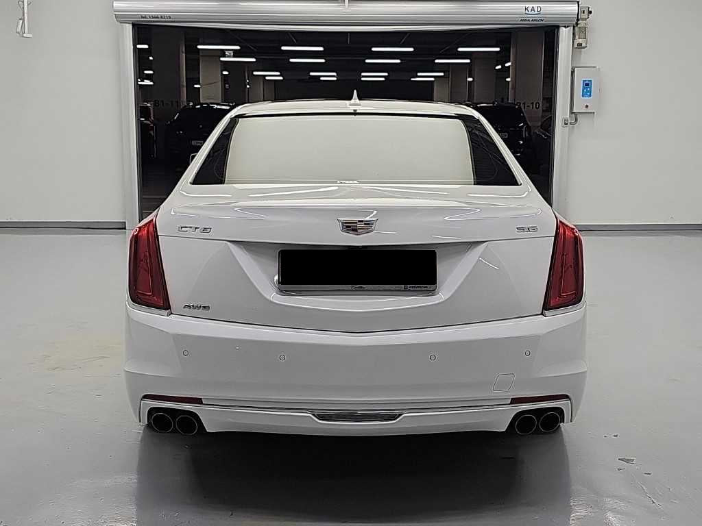 Cadillac CT6 — photo 03
