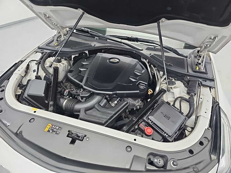 Cadillac CT6 — photo 05