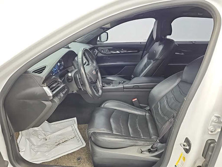 Cadillac CT6 — photo 11