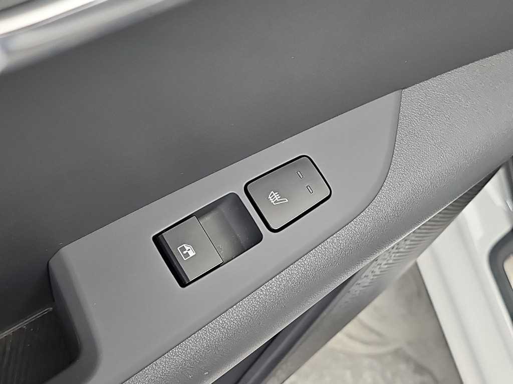 Kia Niro — photo 13
