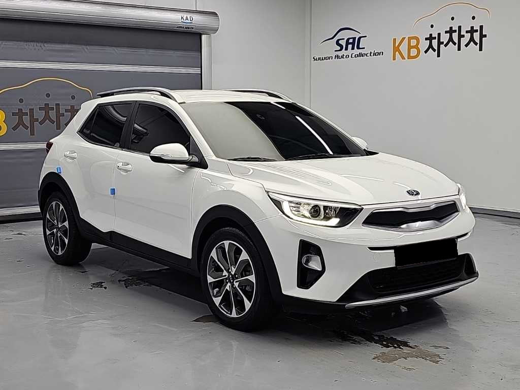 Kia Stonic — photo 04