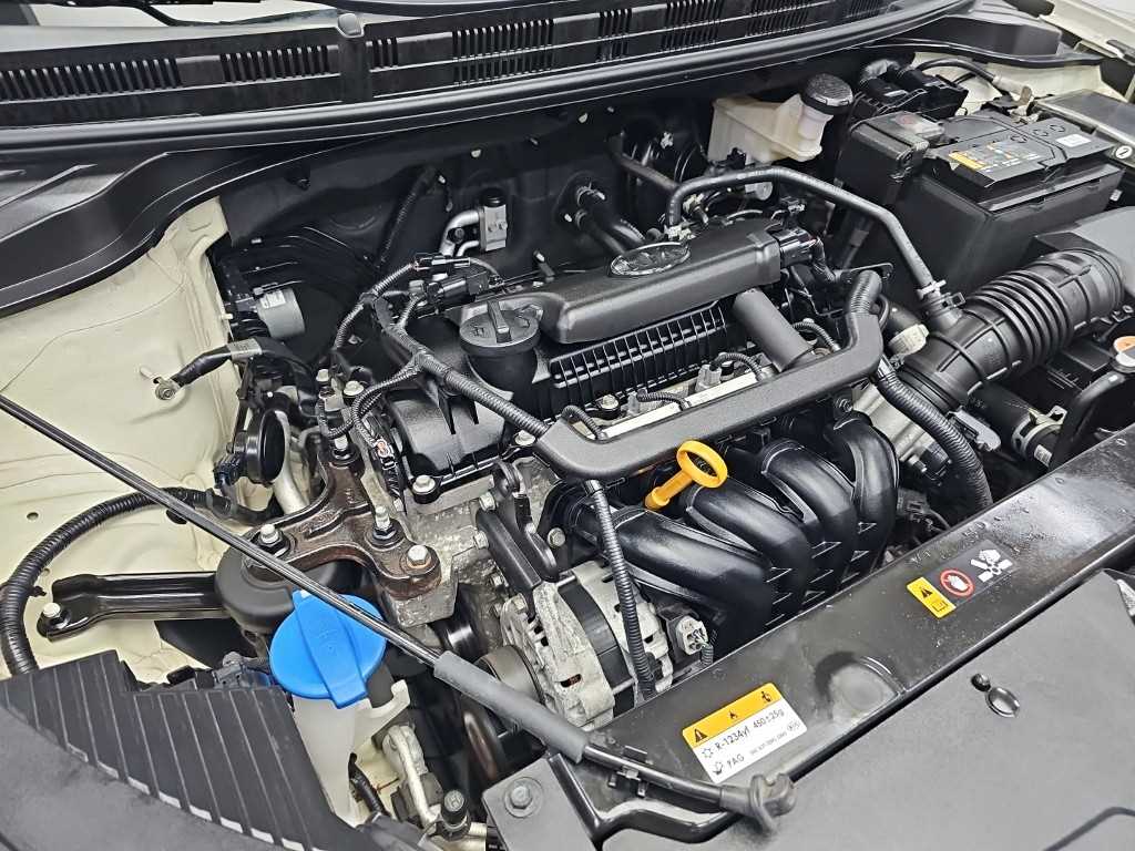 Kia Stonic — photo 05