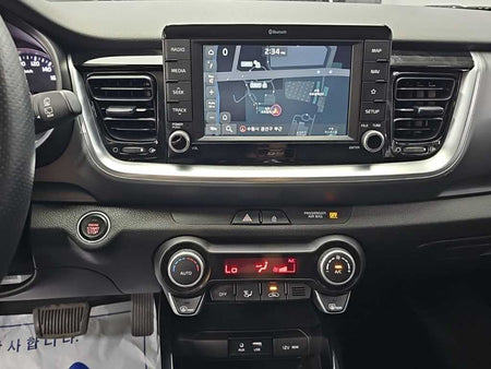 Kia Stonic — photo 10