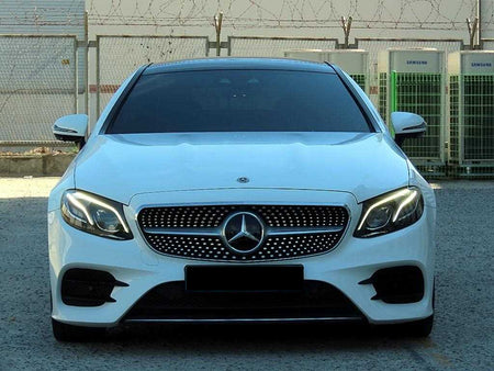 Mercedes-Benz E-Class — photo 01