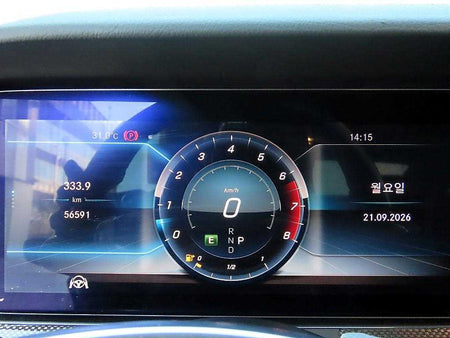 Mercedes-Benz E-Class — photo 09