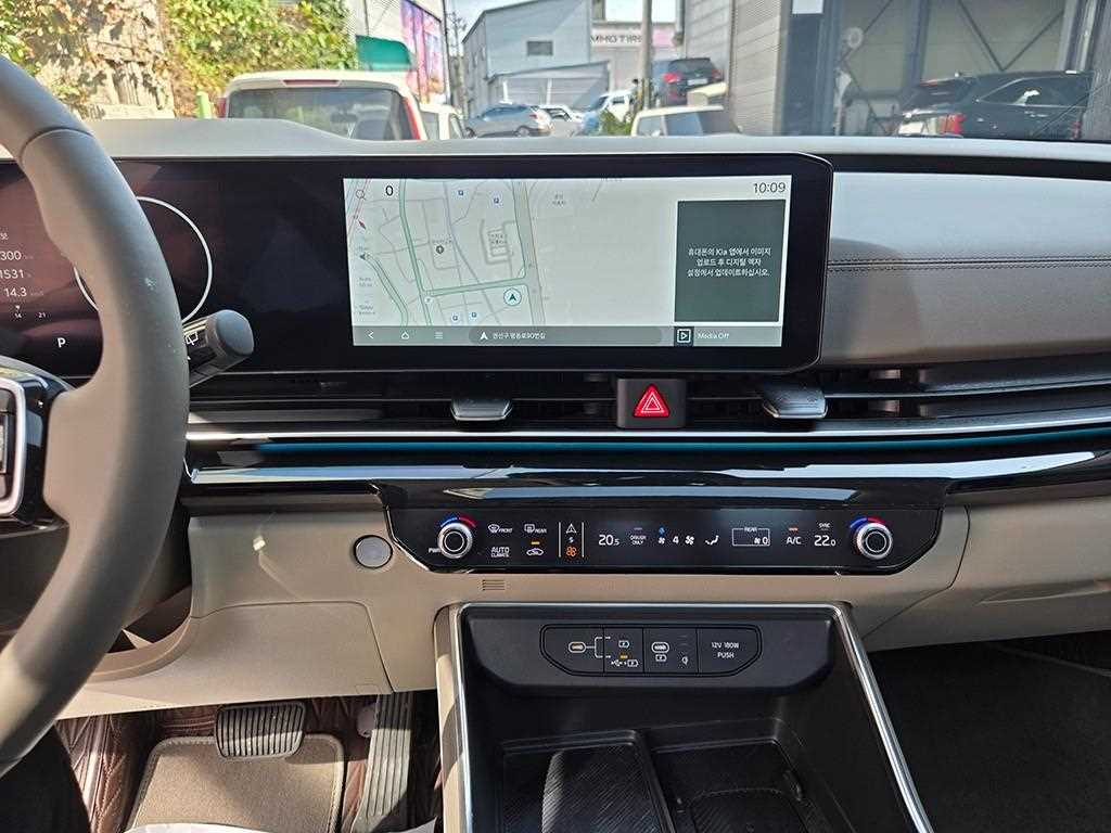 Kia Carnival — photo 11