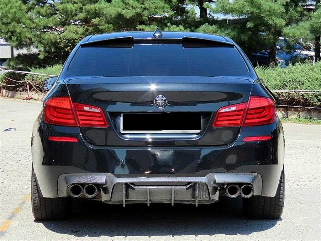 BMW 5-Series — photo 04