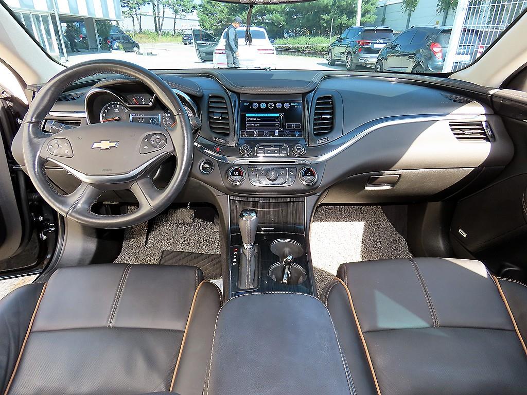 CHEVROLET Impala — photo 07