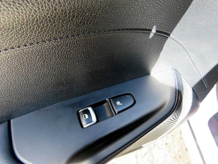 Kia K5 — photo 16