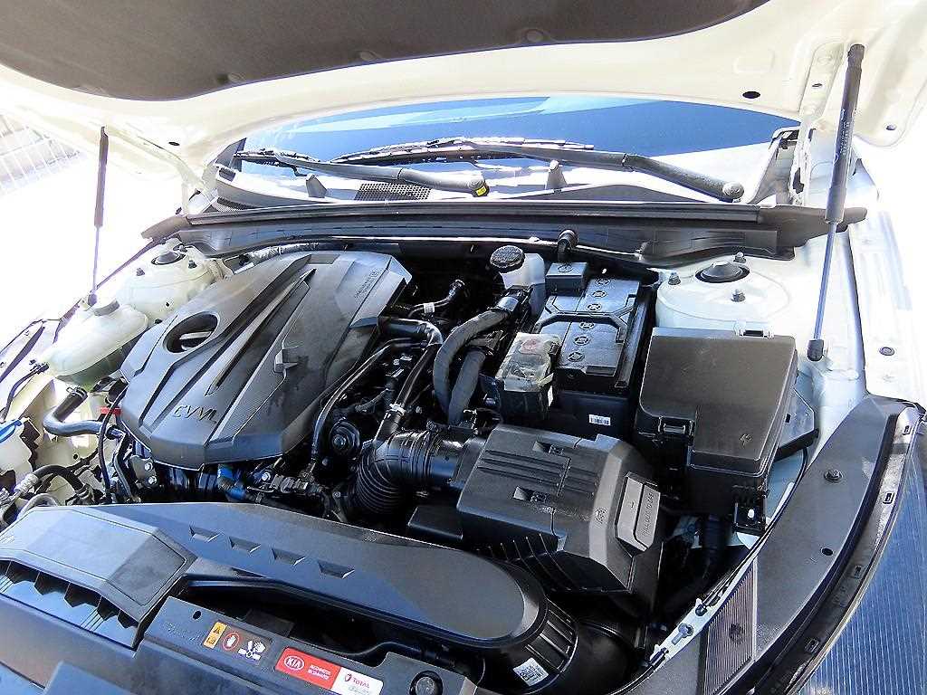 Kia K5 — photo 18