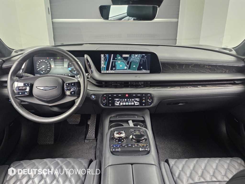 Genesis G90 — photo 07