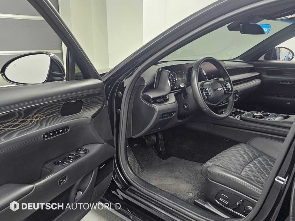 Genesis G90 — photo 11