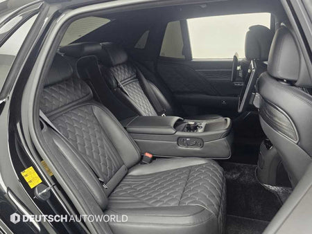 Genesis G90 — photo 12