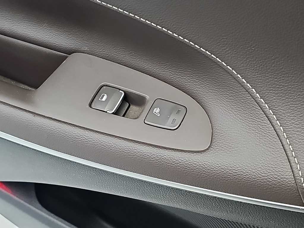 Hyundai Grandeur — photo 15