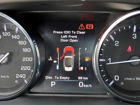 Land Rover Discovery Sport — photo 09