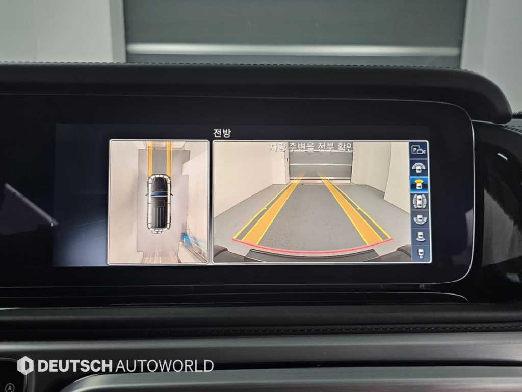 Mercedes-Benz G-Class — photo 15