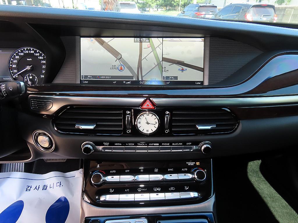 Genesis EQ900 — photo 14
