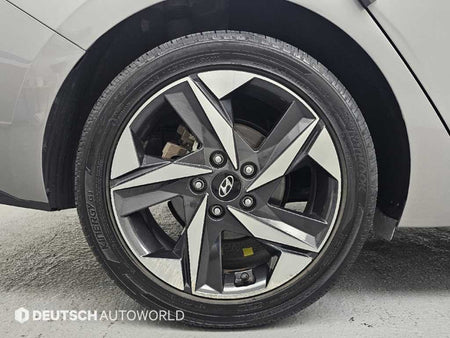 Hyundai Avante — photo 05