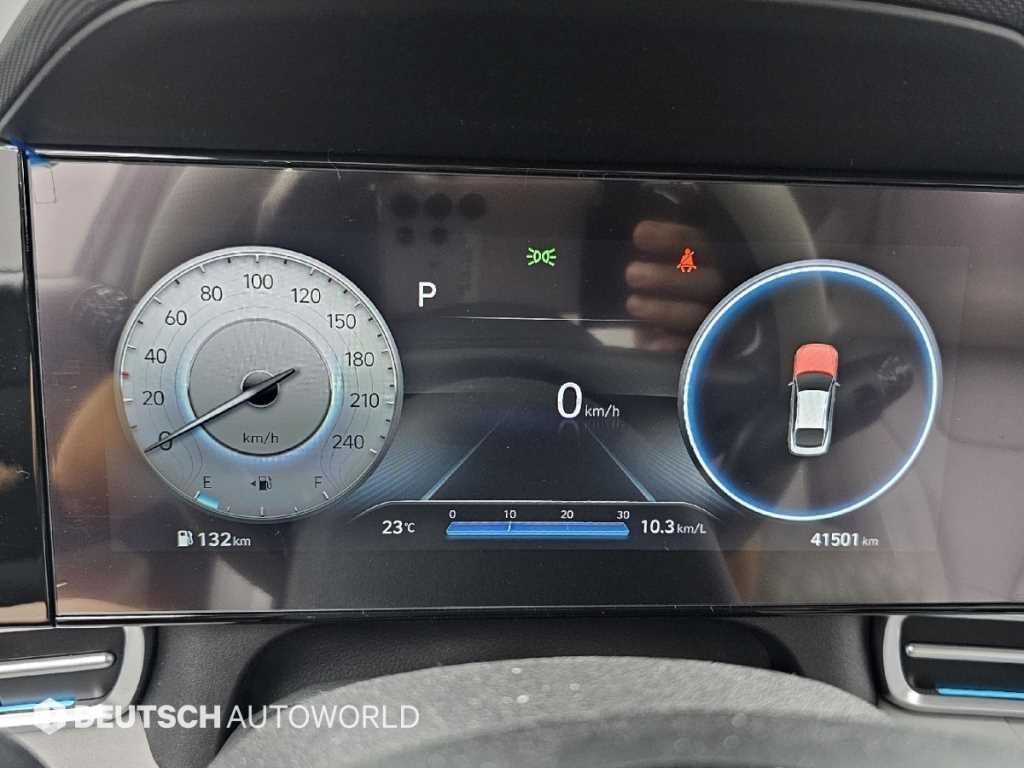 Hyundai Avante — photo 08