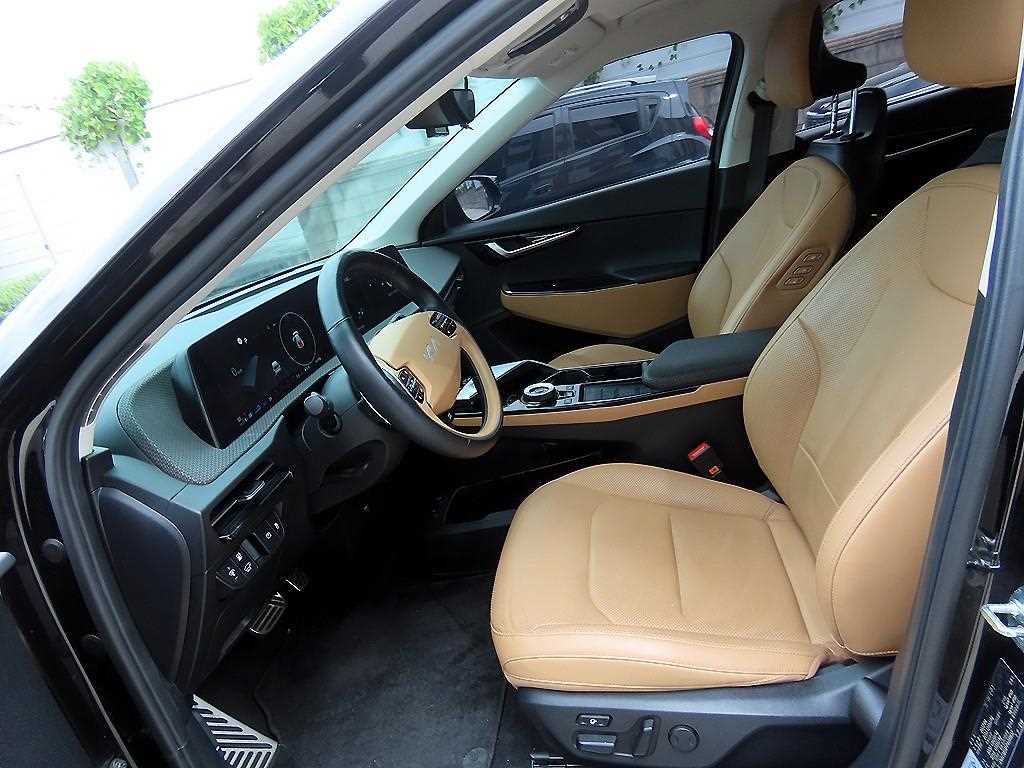 Kia EV6 — photo 05