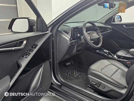Kia Niro — photo 11