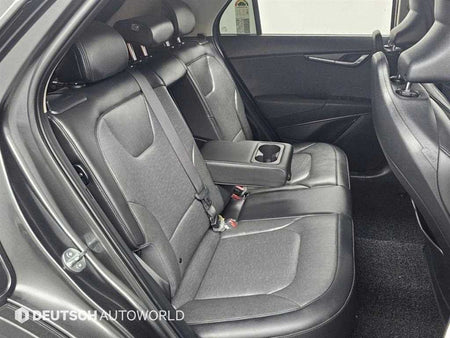 Kia Niro — photo 12