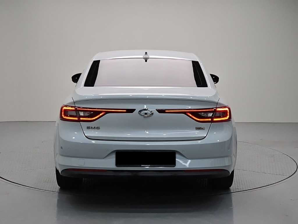 RENAULT SM6 — photo 03