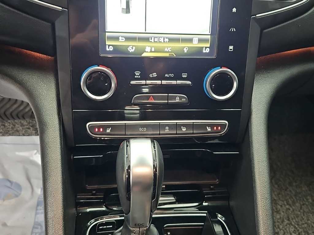 RENAULT SM6 — photo 10