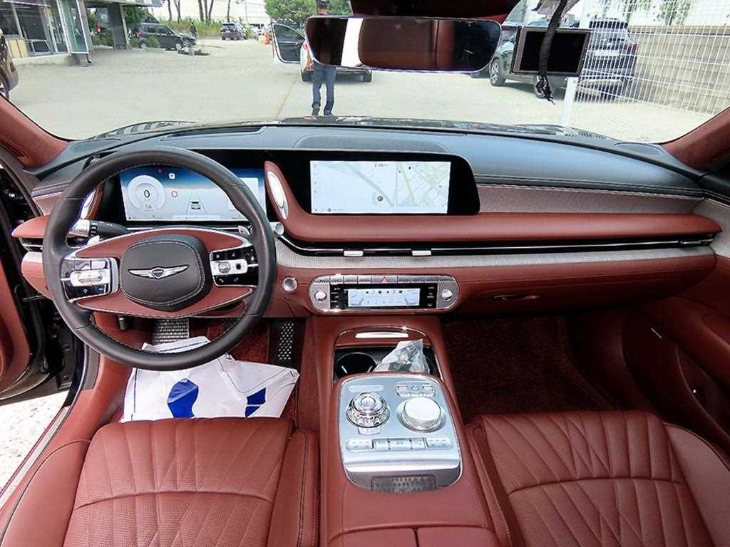 Genesis G90 — photo 07