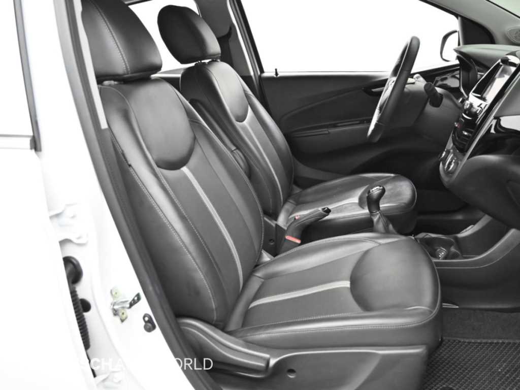 CHEVROLET Spark — photo 10