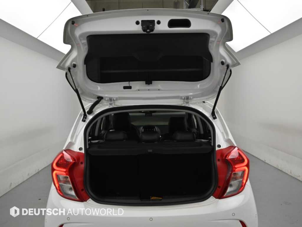 CHEVROLET Spark — photo 19
