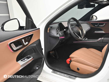 Mercedes-Benz E-Class — photo 10