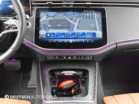 Mercedes-Benz E-Class — photo 16