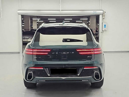 Genesis GV70 — photo 03