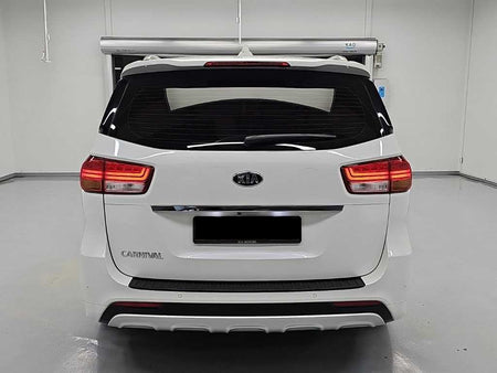Kia Carnival — photo 03